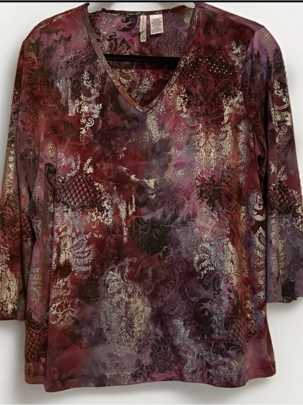White Stag Maroon Print Abstract Damask V-Neck Top Large 12/14, 3/4 Sleeve Knit